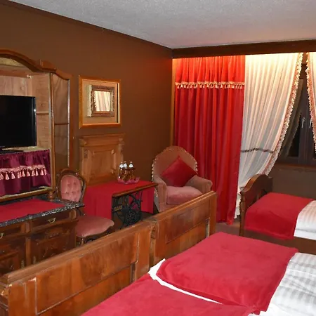 Kayserhof Hotel